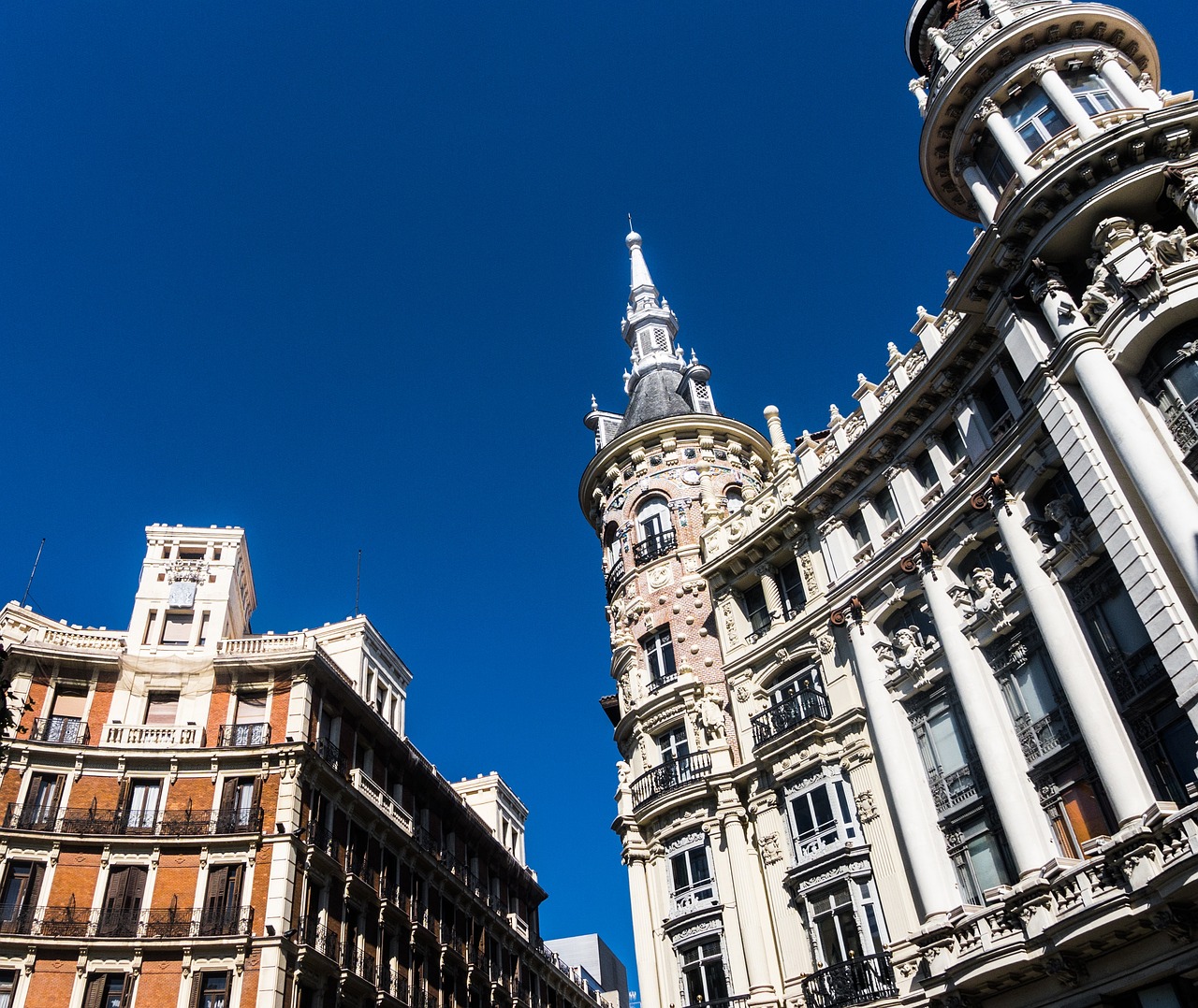 edificio clasico grandes comunidades